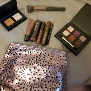 9 Pc Ulta Bag and make-up set